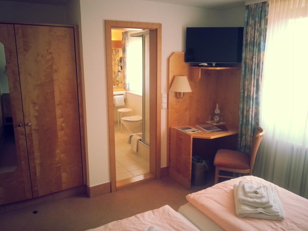 Hotel Seewirt Nonnenhorn Chambre photo