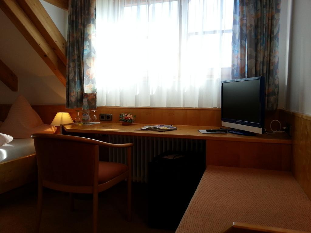 Hotel Seewirt Nonnenhorn Chambre photo