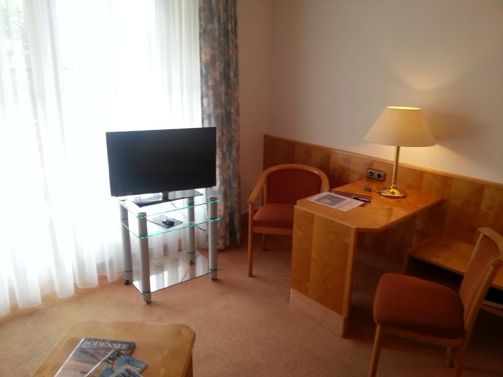 Hotel Seewirt Nonnenhorn Chambre photo