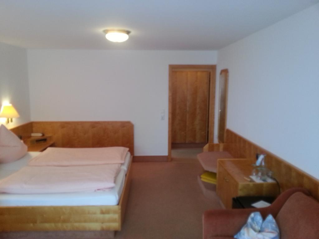 Hotel Seewirt Nonnenhorn Chambre photo