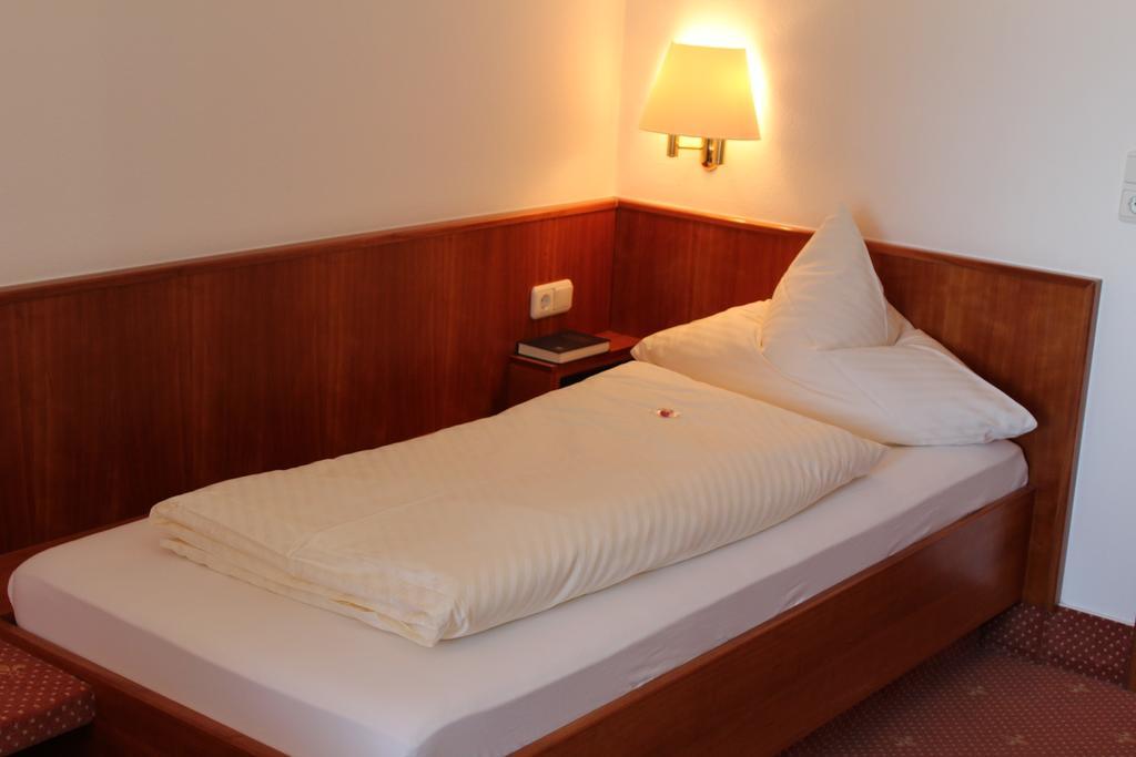Hotel Seewirt Nonnenhorn Extérieur photo