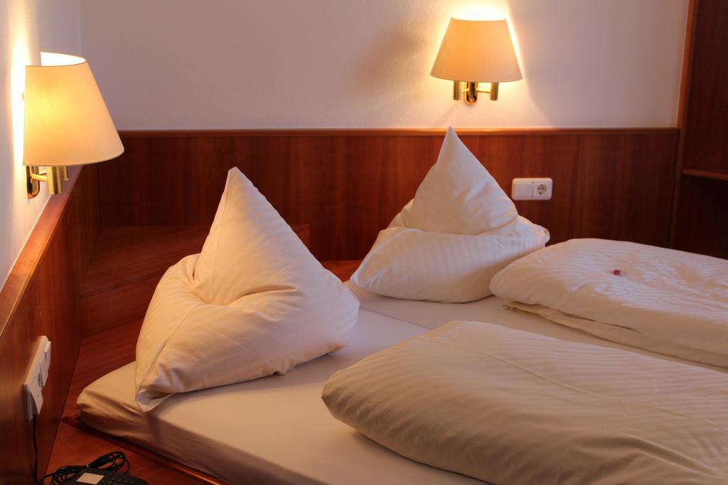 Hotel Seewirt Nonnenhorn Extérieur photo