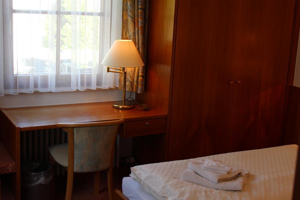 Hotel Seewirt Nonnenhorn Extérieur photo